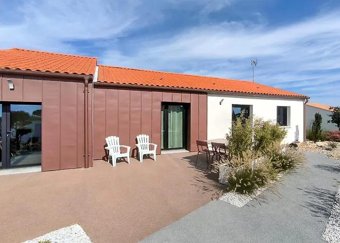 Awesome Home In Talmont Saint Hilaire With Wifi